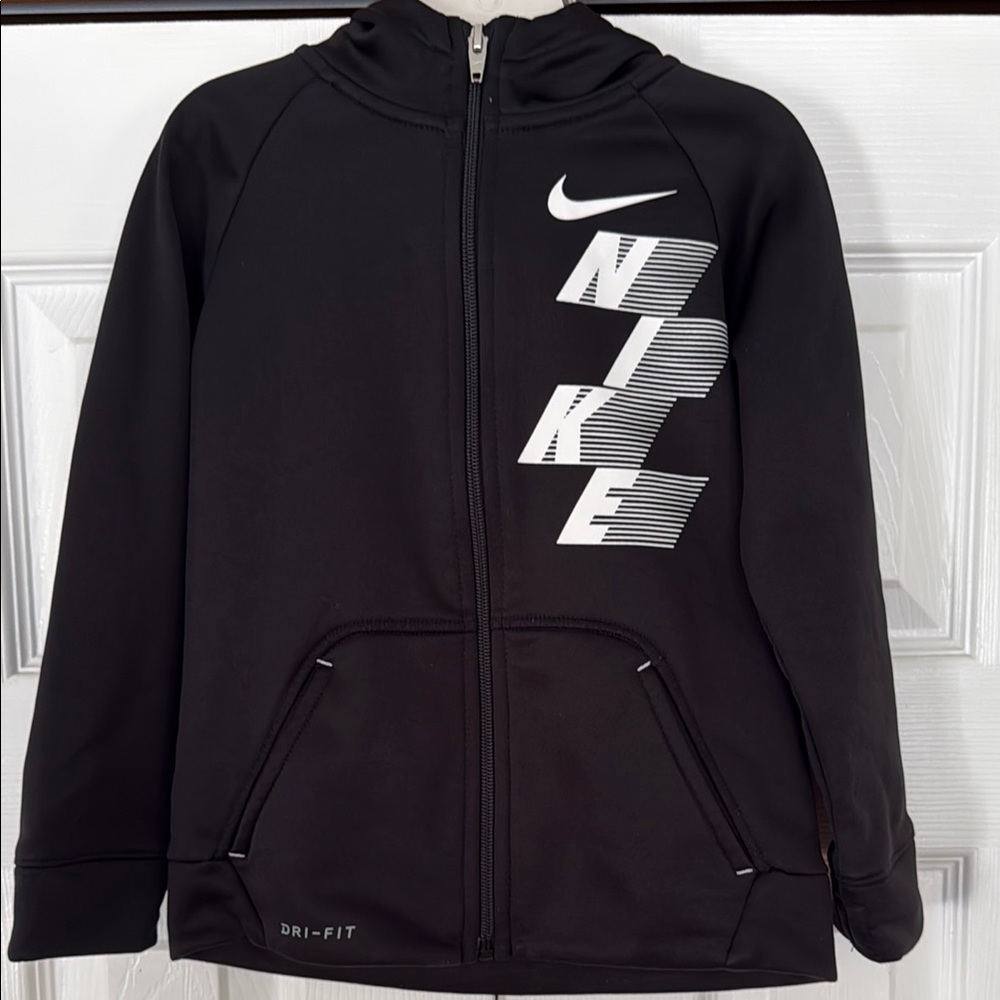 Nike Black Therma-FIT Hoodie Sweatshirt